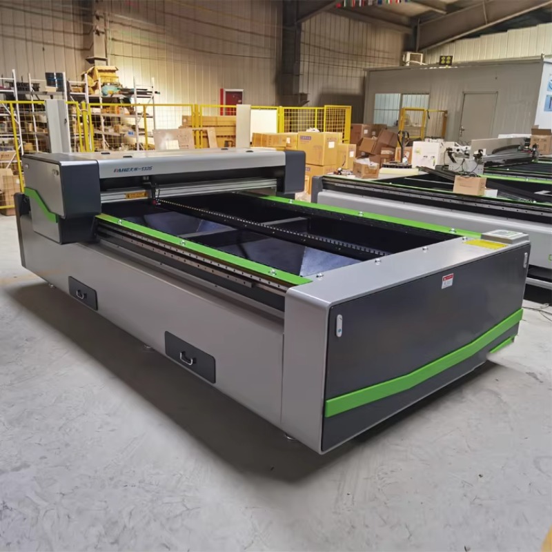 เครื่องตัดเลเซอร์ CO2 แบบหัวเด - Industrial Laser Cutters บทวิจารณ์และราคา